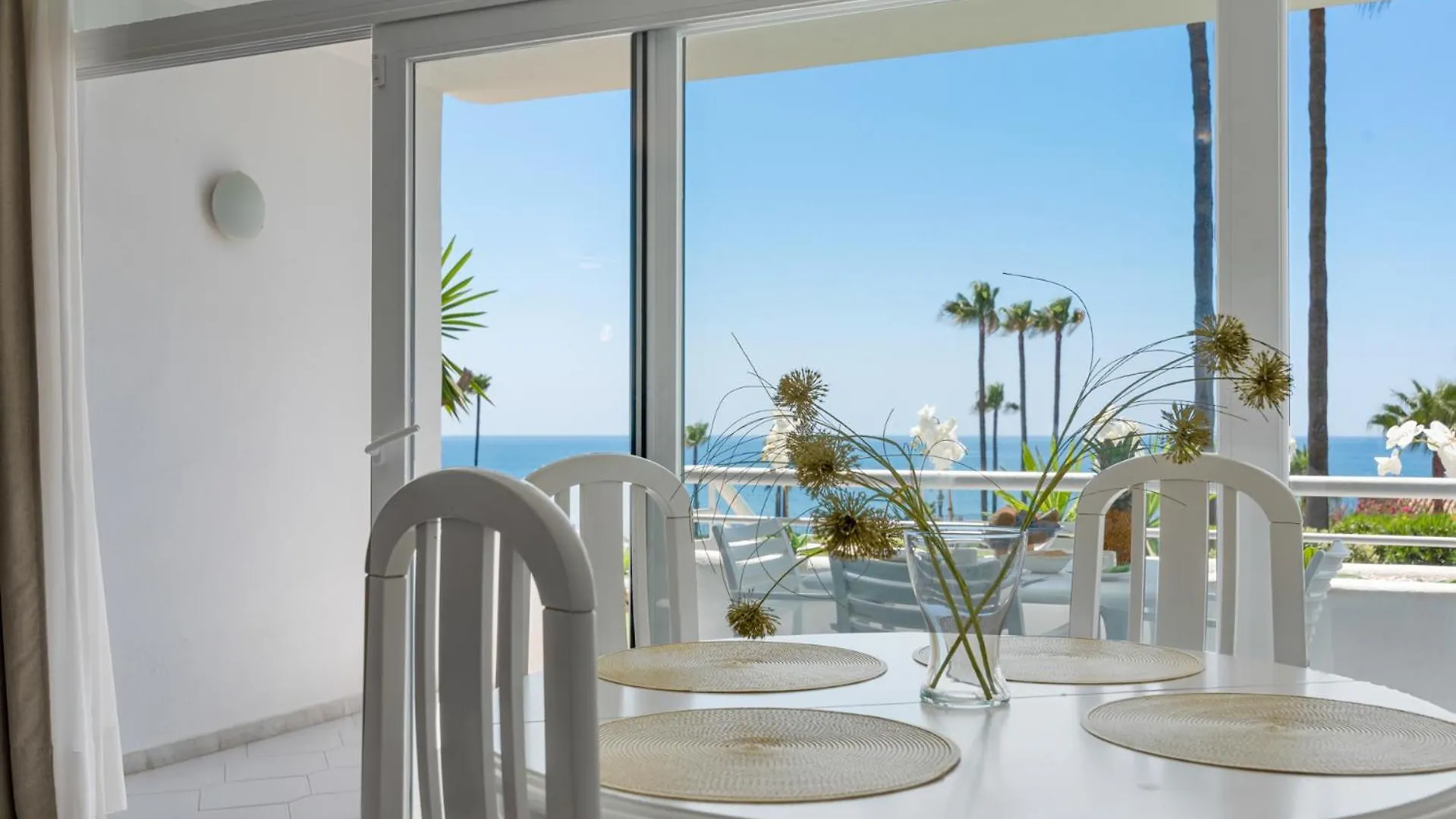 Miraflores Apartments By The Beach Costa Del Sol Sitio de Calahonda 0*,